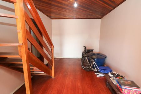 Casa à venda com 402m², 5 quartos e 5 vagas Casa à venda com 402m², 5 quartos e 5 vagasSala 3