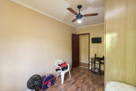 Casa à venda com 402m², 5 quartos e 5 vagas Casa à venda com 402m², 5 quartos e 5 vagasQuarto 2 - Suíte