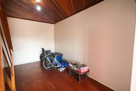 Casa à venda com 402m², 5 quartos e 5 vagas Casa à venda com 402m², 5 quartos e 5 vagasSala 3