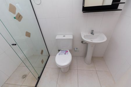 Casa à venda com 200m², 3 quartos e 4 vagas Casa à venda com 200m², 3 quartos e 4 vagasBanheiro da Suíte 1