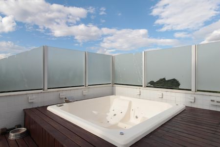 Apartamento à venda com 1427m², 2 quartos e 4 vagasPiscina