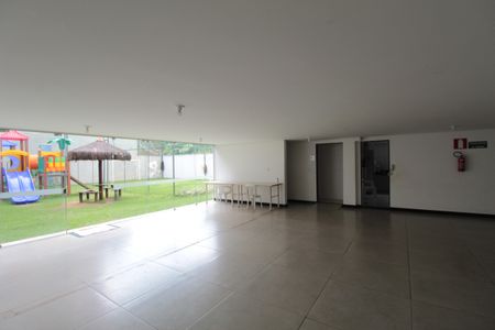 Apartamento à venda com 1427m², 2 quartos e 4 vagasÁrea comum - Salão de festas