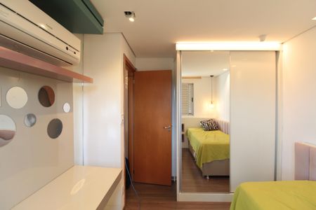 Apartamento à venda com 1427m², 2 quartos e 4 vagasQuarto