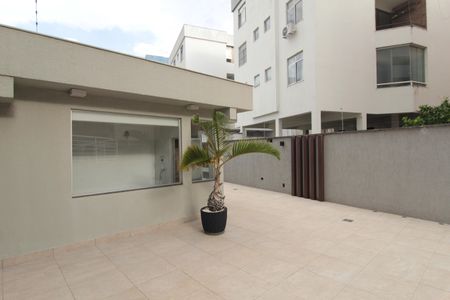 Apartamento à venda com 1427m², 2 quartos e 4 vagasSauna