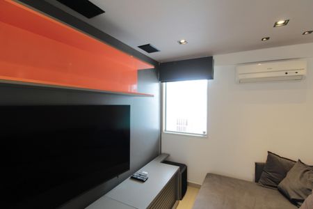 Apartamento à venda com 1427m², 2 quartos e 4 vagasSala de TV