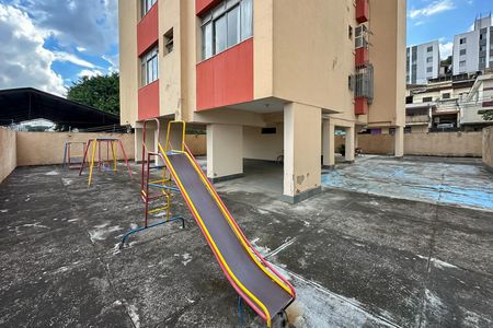 Apartamento à venda com 85m², 2 quartos e 1 vagaÁrea comum