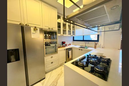 Casa de condomínio à venda com 249m², 3 quartos e sem vagaCozinha