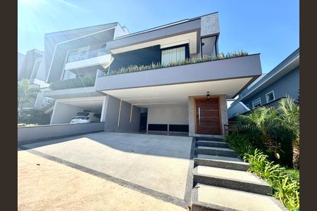 Casa de condomínio à venda com 249m², 3 quartos e sem vagaFachada