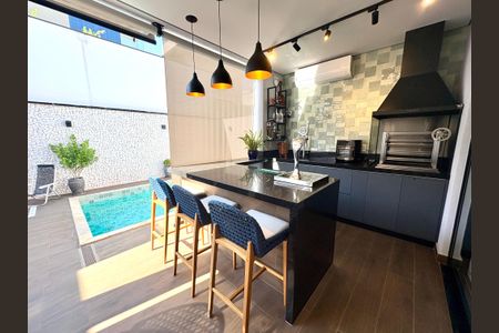 Casa de condomínio à venda com 249m², 3 quartos e sem vagaÁrea comum