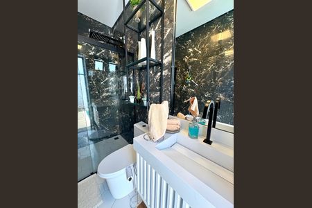 Casa de condomínio à venda com 249m², 3 quartos e sem vagaBanheiro 