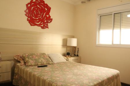 Apartamento à venda com 130m², 3 quartos e 2 vagasSuíte