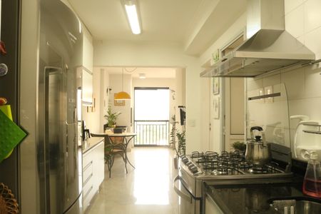 Apartamento à venda com 130m², 3 quartos e 2 vagasCozinha