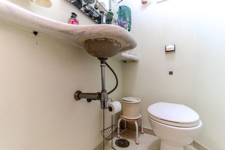 Apartamento à venda com 105m², 2 quartos e 1 vagaLavabo