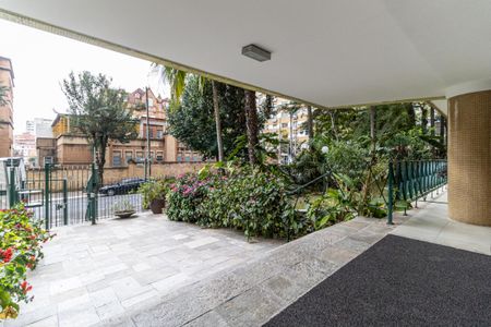 Apartamento à venda com 105m², 2 quartos e 1 vagaPortaria