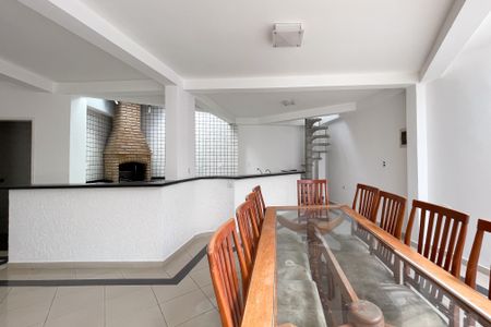 Casa à venda com 297m², 6 quartos e 6 vagas Casa à venda com 297m², 6 quartos e 6 vagasEspaço Gourmet