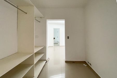 Casa à venda com 297m², 6 quartos e 6 vagas Casa à venda com 297m², 6 quartos e 6 vagasCloset - Suíte 1