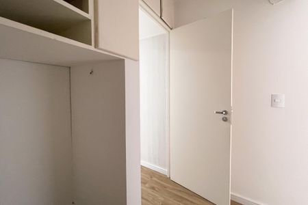 Casa à venda com 297m², 6 quartos e 6 vagas Casa à venda com 297m², 6 quartos e 6 vagasCloset - Suíte 2