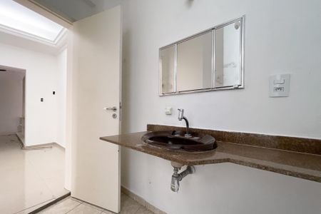 Casa à venda com 297m², 6 quartos e 6 vagas Casa à venda com 297m², 6 quartos e 6 vagasBanheiro - Suíte 1