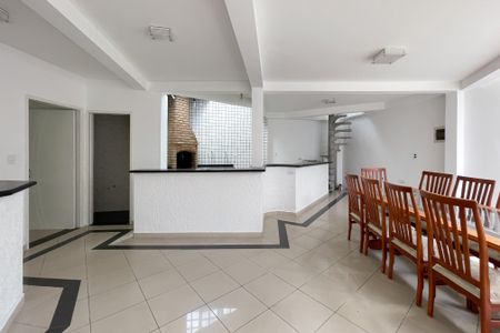 Casa à venda com 297m², 6 quartos e 6 vagas Casa à venda com 297m², 6 quartos e 6 vagasEspaço Gourmet