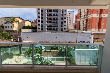 Apartamento à venda com 134m², 3 quartos e 2 vagas Apartamento à venda com 134m², 3 quartos e 2 vagasVaranda da Sala