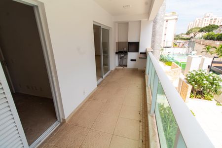 Apartamento à venda com 134m², 3 quartos e 2 vagas Apartamento à venda com 134m², 3 quartos e 2 vagasVaranda gourmet