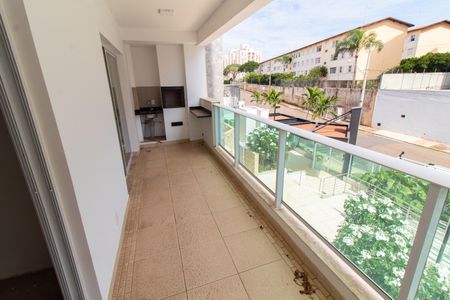 Apartamento à venda com 134m², 3 quartos e 2 vagas Apartamento à venda com 134m², 3 quartos e 2 vagasVaranda gourmet