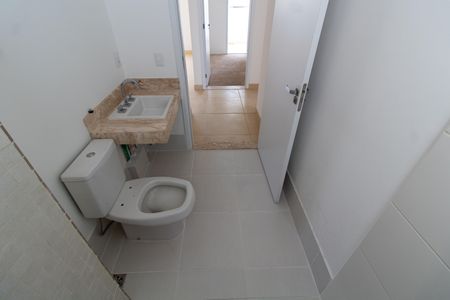Apartamento à venda com 134m², 3 quartos e 2 vagas Apartamento à venda com 134m², 3 quartos e 2 vagasBanheiro Social