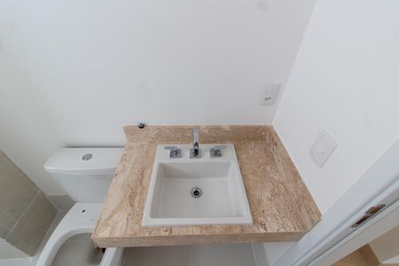 Apartamento à venda com 134m², 3 quartos e 2 vagas Apartamento à venda com 134m², 3 quartos e 2 vagasBanheiro Social