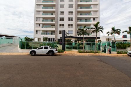 Apartamento à venda com 134m², 3 quartos e 2 vagas Apartamento à venda com 134m², 3 quartos e 2 vagasFachada