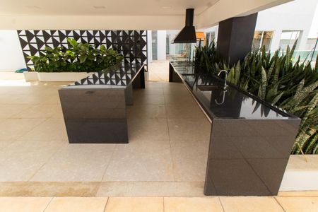 Apartamento à venda com 134m², 3 quartos e 2 vagas Apartamento à venda com 134m², 3 quartos e 2 vagasÁREA COMUM - CHURRASQUEIRA