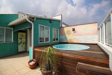 Apartamento à venda com 148m², 3 quartos e 2 vagasPiscina