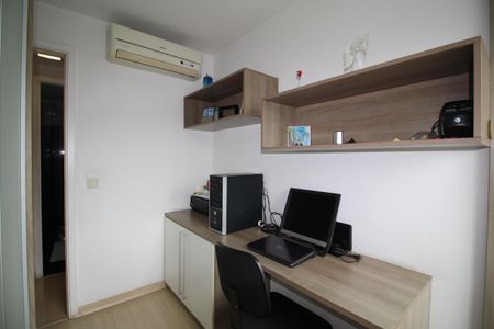 Apartamento à venda com 148m², 3 quartos e 2 vagasQuarto 1