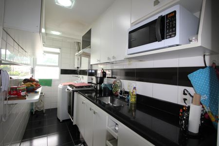 Apartamento à venda com 148m², 3 quartos e 2 vagasCozinha