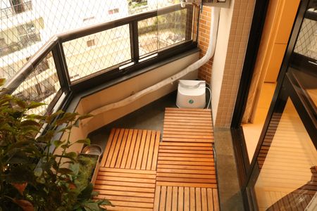 Apartamento para alugar com 250m², 4 quartos e 4 vagasVaranda Quarto 2