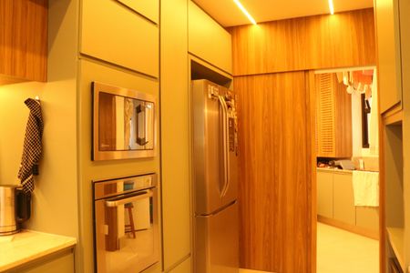 Apartamento para alugar com 250m², 4 quartos e 4 vagasCozinha