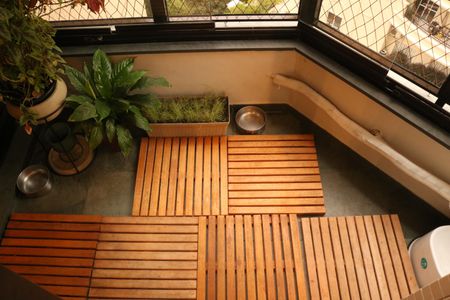 Apartamento para alugar com 250m², 4 quartos e 4 vagasVaranda Quarto 2