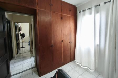 Apartamento à venda com 57m², 2 quartos e 1 vagaQuarto 2