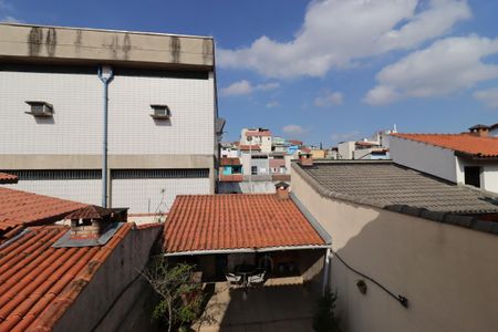 Casa à venda com 205m², 3 quartos e 4 vagasVista do Quarto 2