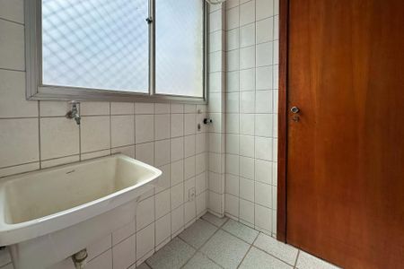 Apartamento à venda com 68m², 2 quartos e 1 vaga Apartamento à venda com 68m², 2 quartos e 1 vagaÁrea de Serviço