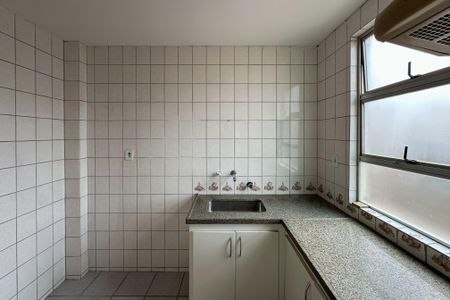 Apartamento à venda com 68m², 2 quartos e 1 vaga Apartamento à venda com 68m², 2 quartos e 1 vagaCozinha