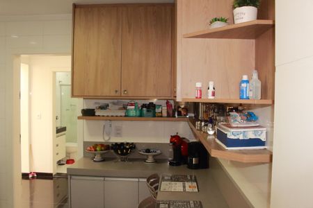 Casa à venda com 250m², 3 quartos e 4 vagasCozinha