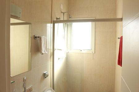 Casa à venda com 250m², 3 quartos e 4 vagasBanheiro do Quarto 3