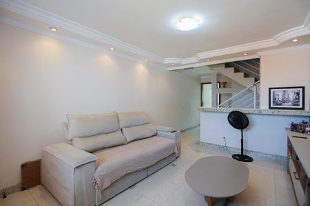 Sala de casa de condomínio à venda com 3 quartos, 129m² em Vila Guaca, São Paulo