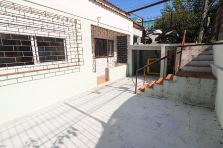 Casa à venda com 110m², 2 quartos e 1 vaga Casa à venda com 110m², 2 quartos e 1 vagaQuintal