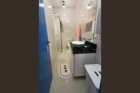 Casa à venda com 110m², 2 quartos e 1 vaga Casa à venda com 110m², 2 quartos e 1 vagaBanheiro
