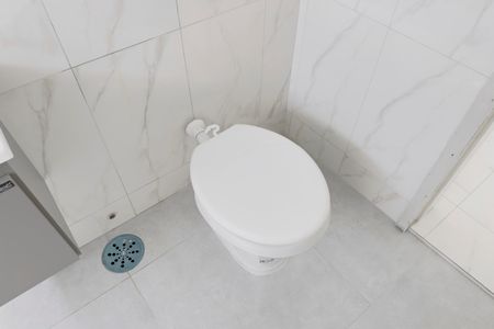 Apartamento para alugar com 68m², 2 quartos e sem vaga Apartamento para alugar com 68m², 2 quartos e sem vagaBanheiro Social