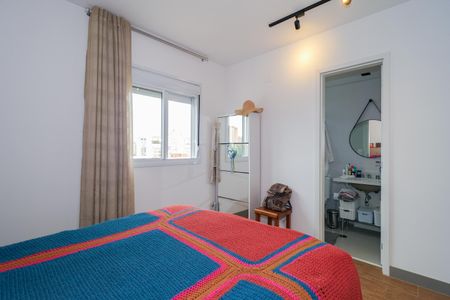Apartamento à venda com 67m², 2 quartos e 2 vagas Apartamento à venda com 67m², 2 quartos e 2 vagasSuíte