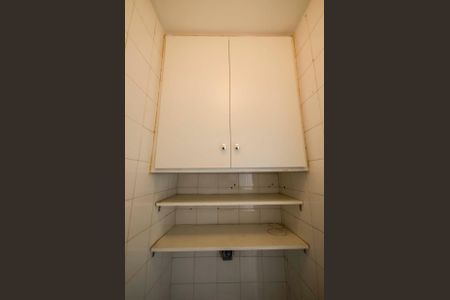 Apartamento à venda com 58m², 2 quartos e 1 vagaBanheiro de Serviço