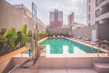 Apartamento à venda com 29m², 1 quarto e sem vagaÁrea comum - Piscina