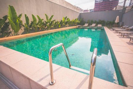 Apartamento à venda com 29m², 1 quarto e sem vagaÁrea comum - Piscina